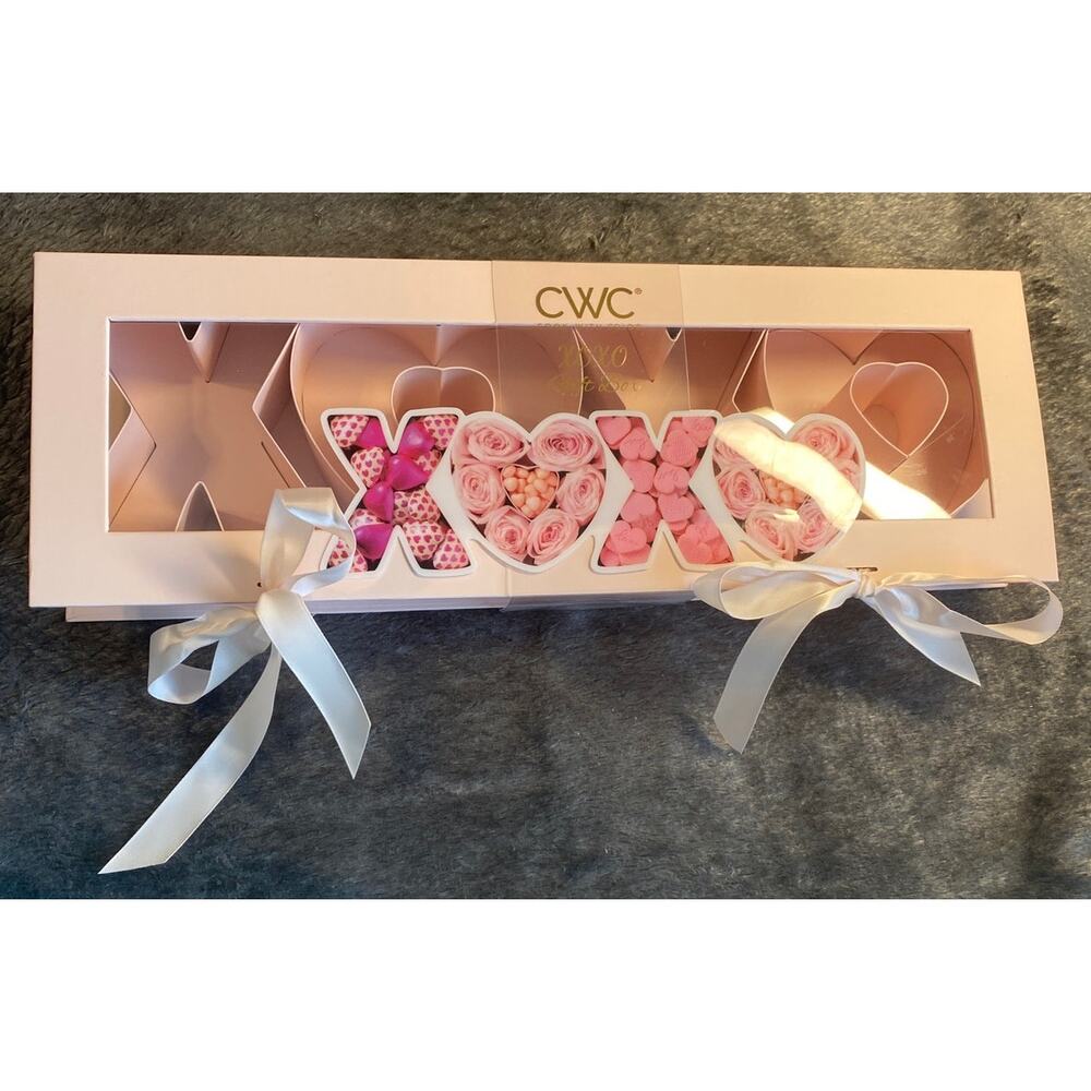 CWC Cook With Color Pink XOXO Gift Box 18x6x2 in New